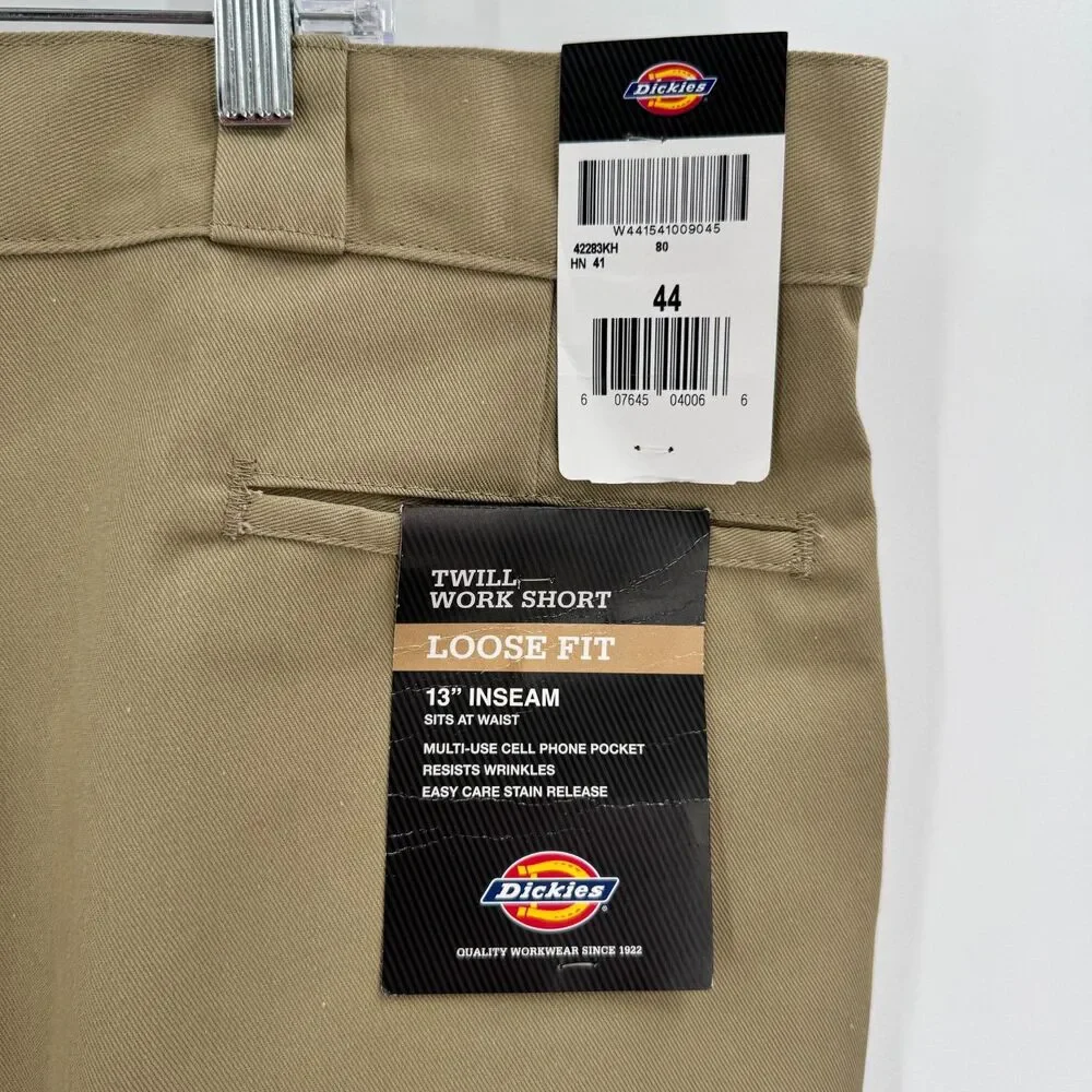 NWT DICKIES Khaki Twill Loose Fit Work Short Size 44